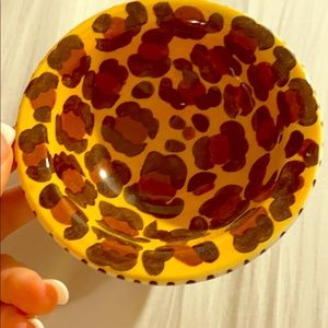 Animal print ring holder